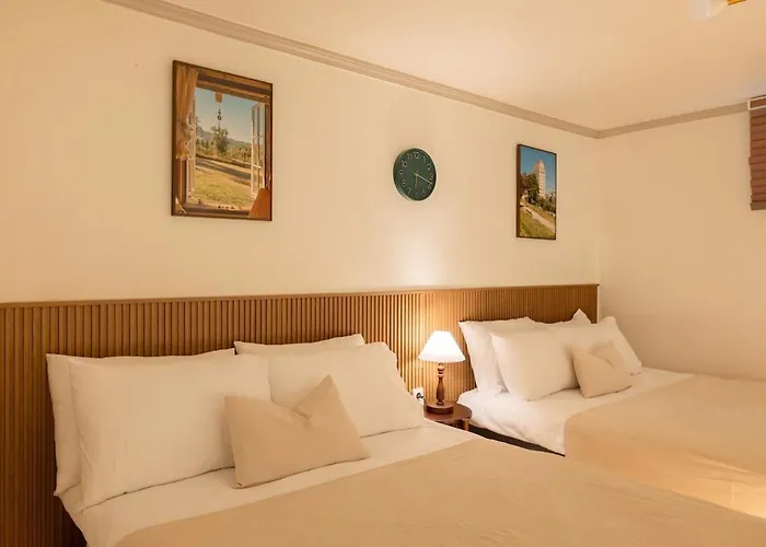 Station,3r6b, 12-person Family, Group, Myeongdong, Itaewon, Cinema, Free Parking Appartement *