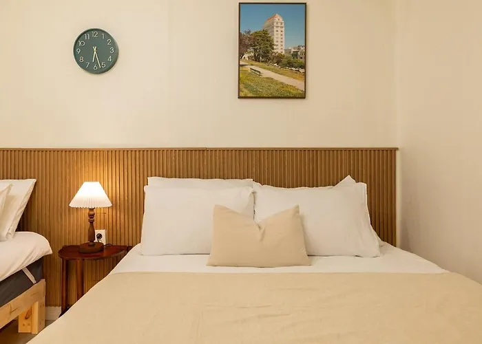 Station,3r6b, 12-person Family, Group, Myeongdong, Itaewon, Cinema, Free Parking * Séoul
