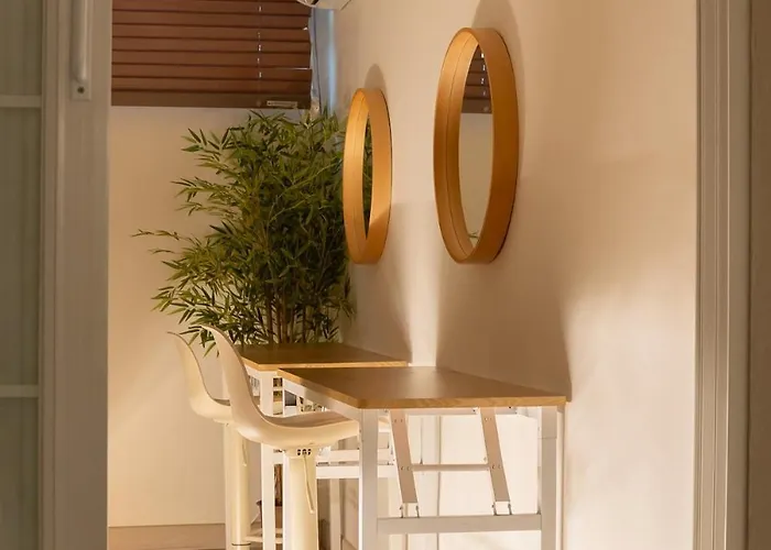 Appartement Station,3r6b, 12-person Family, Group, Myeongdong, Itaewon, Cinema, Free Parking *